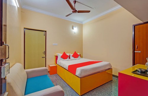 Auroville Hotel | OYO 822990 DHANAS BEST AMBIENCE