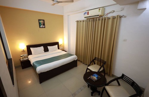 Vrindavan Hotel | Shanti Seva Dham