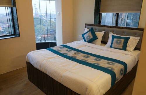 Masjid Bandar Hotel | VR Comforts