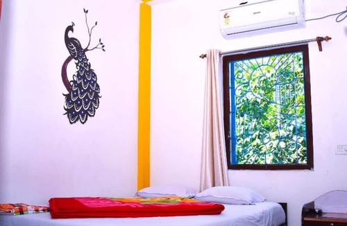 Madari Hat Hotel | Jaldapara Binaychapa Homestay