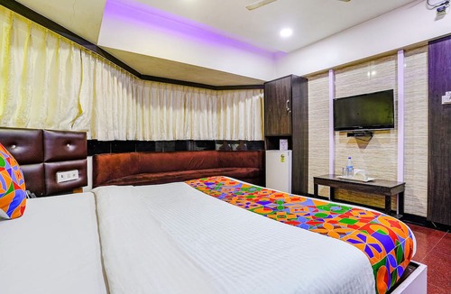 Khar Hotel | Fabhotel King'S Palace
