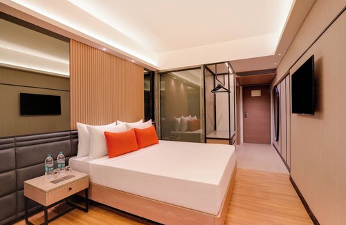 Malad West Hotel | Lemon Tree Premier Malad Mumbai