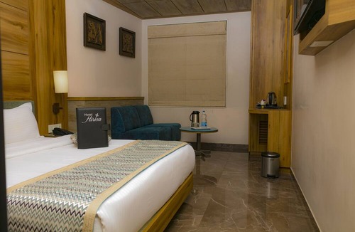 Jamnagar Hotel | HOTEL HIRISA Unit Hotel Fortune Palace