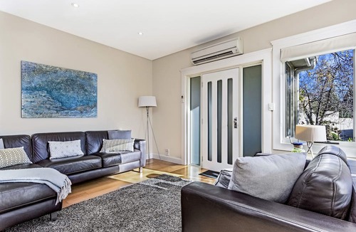 West Launceston Apartment | Topiary Haven