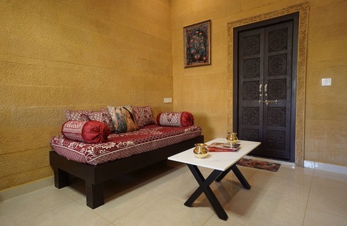 Amar Sagar Pol Hotel | Hotel Royal Haveli