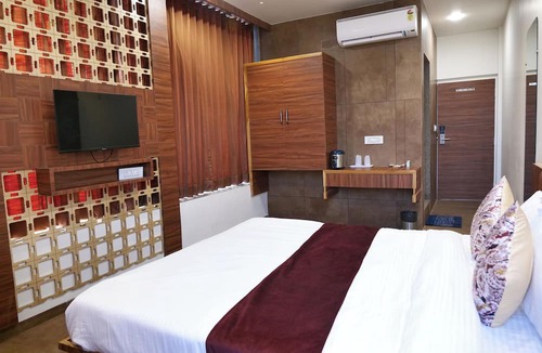 Kadi Hotel | Hotel Sweet Time Restaurant And Banquet