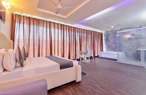 Pashim Vihar Hotel | Fabhotel Swastik