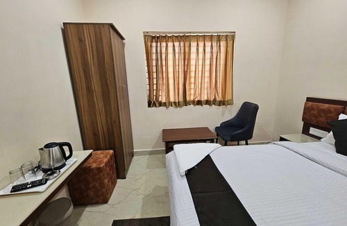 Jamshedpur House | Classic JR Royals