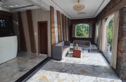 Bedla House | Premium Poolside Luxury Suite Nature Retreat