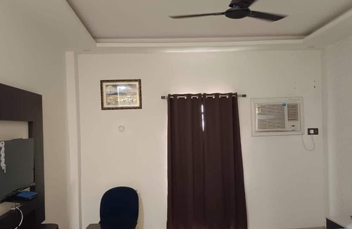 Haraiya Hotel | Hotel Kalika Stay-Inn