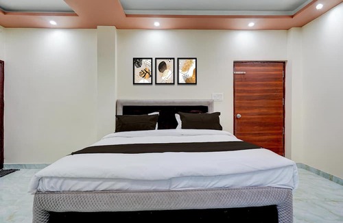 Kanpur House | Collection O Kanpur Domestic Airport