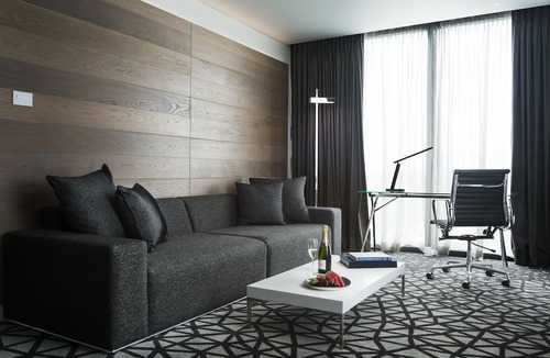 Mascot Hotel | Pullman Sydney Airport