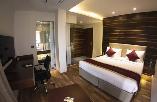 Barakhamba Hotel | Connaught Royale