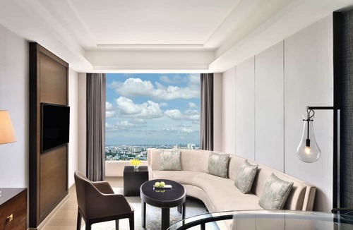 Tangra Hotel | JW Marriott Hotel Kolkata
