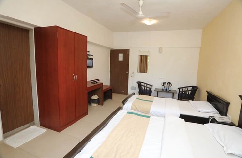 Thane West Apartment | Chene Creek Resort