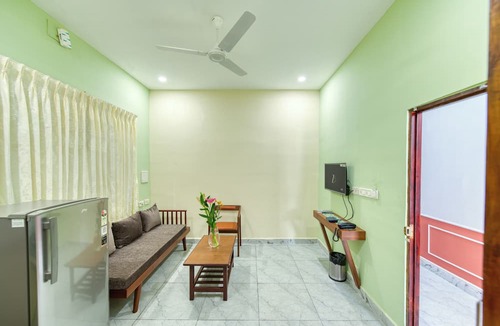 White Town Apartment | Perfect 1-bedroom apartment with AC in beautiful Puducherry