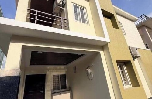 Hyderabad House | Veechi Retreat : Luxury 3BHK Villa
