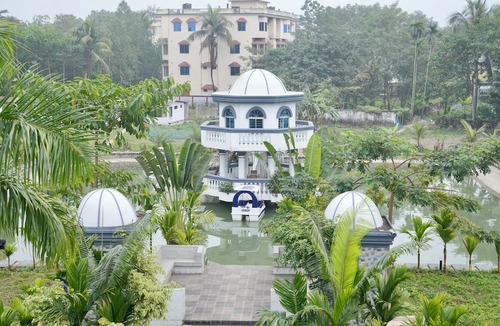 Maulvi Bazar Apartment | Salam Palace near Goala bazar holiday apartments in a village open swimming pond