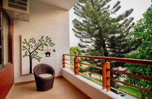Rishikesh Villa | White House By The Ganges