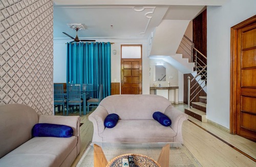 Rishikesh Villa | White House By The Ganges