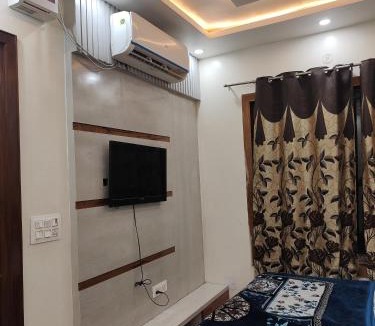Bulandshahr Hotel | Hotel NCR & Cafe