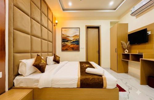 South West House | Hotel De - Grand Villa Near Delhi IGI Airport