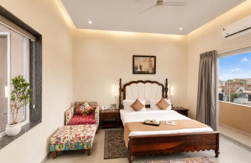 Jaipur Villa | ELIVAAS Signature Casa Horizon 6-BHK Villa with Private Pool, Spacious Lawn, Terrace & Poolside Gazebo