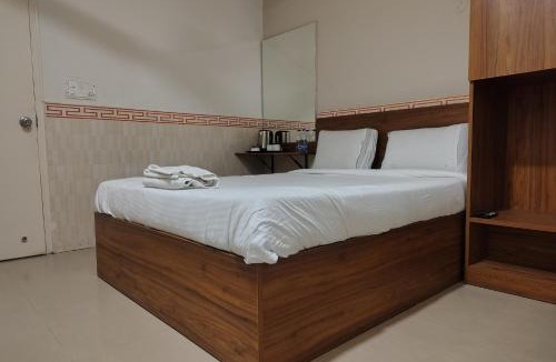 5th Block Hotel | Hotel Raayara Bliss, Koramangala