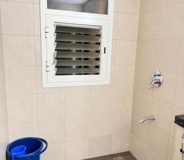 Gandhinagar Apartment | Corporate stay -2 BHK -TV -Wi-fi