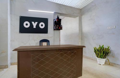Patel Nagar Hotel | Hotel O Vajirao PG