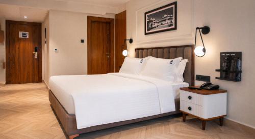 Kota Hotel | Medalio Kota River Front