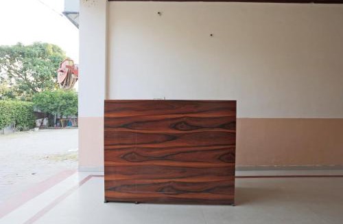 Aligarh Hotel | Hotel O Surprise Farm House