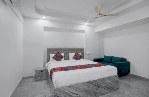 Whitefield Hotel | FabHotel Blue Birds