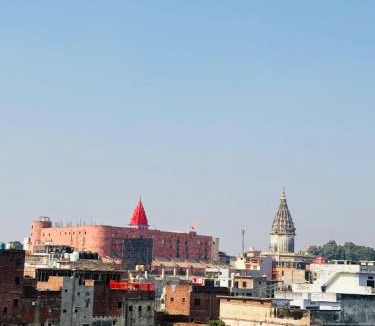 Ayodhya House | New Aastha Palace Homestay Near Ram Mandir Ayodhya