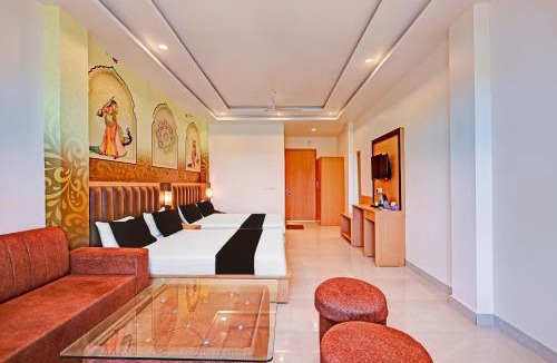 Jhansi Hotel | Hotel O Gomti Garden And Resort