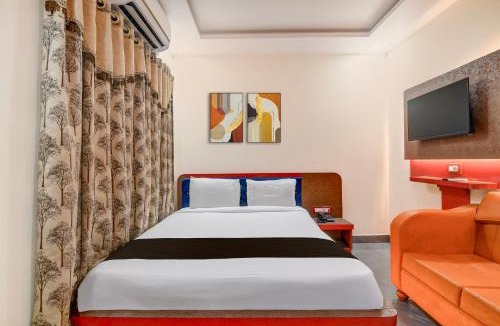 Lake Town Hotel | The Crown Inn Lake Town Kolkata