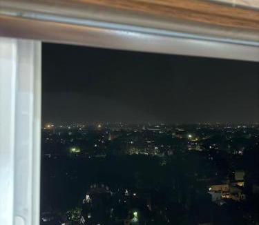 New Delhi Apartment | Delhi TripleOne Stays