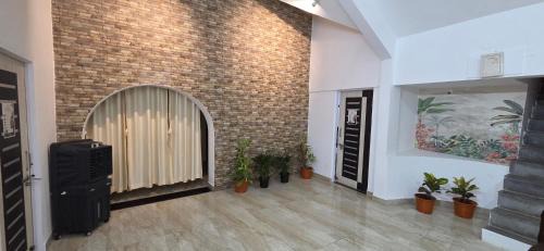 Viman Nagar Villa | Sunset Villa 2km from Pune Airport
