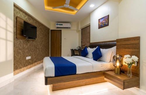 Girgaon Hotel | Hotel Ashyana - Near To Grant Road Station Mumbai