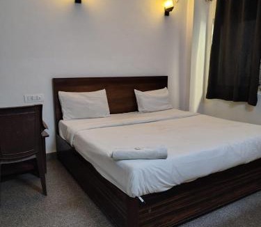 Taj Ganj Hotel | Hotel king palace family stay