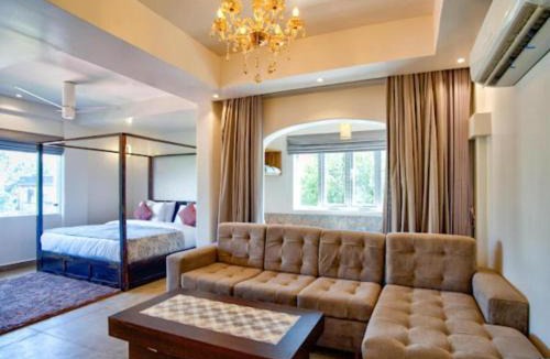Saunta Vaddo Hotel | Hotel Pajaros Blu
