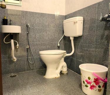 Kondapur Apartment | New Modern 2BHK Full Furnished in Kondapur
