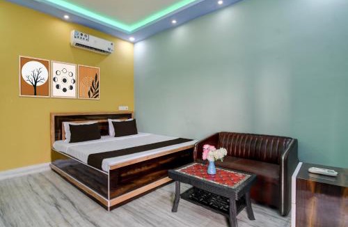 Jangipur Hotel | Hotel O by OYO AM2PM Restaurant Cum Bar