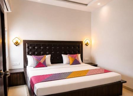 Taj Ganj Hotel | La Buddha Villagers Homestay - Near Taj Mahal Agra