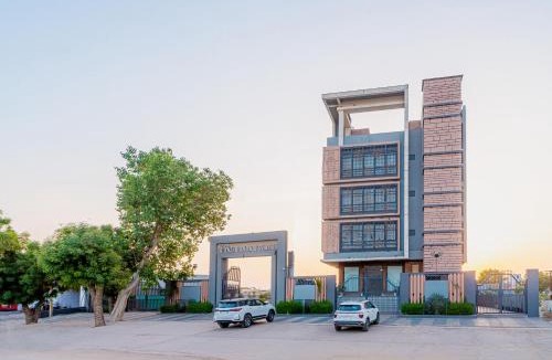 Bikaner Hotel | Hotel Chand Ratan Palace By Travinities