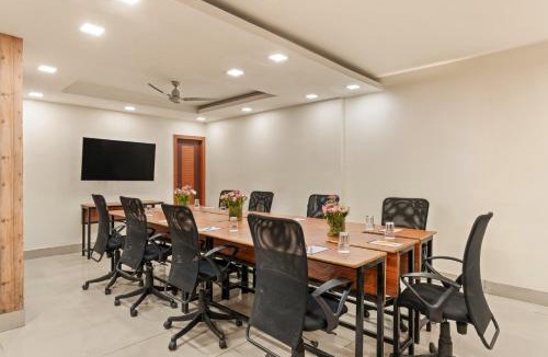 Patna Hotel | Country Inn Smart Stays, Patna