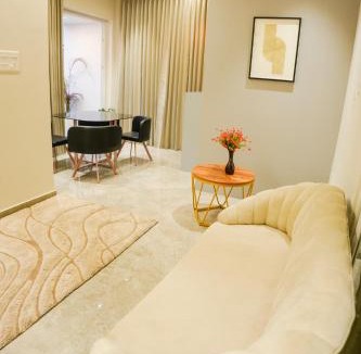 Chithirapuram Hotel | Gems Munnar