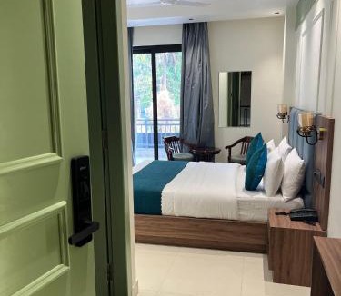 Bullawala Hotel | Hotel Central Park Inn,