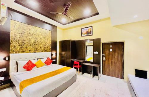 Udaipur Hotel | The G R A N D Bhagwat Udaipur near shashtri circle