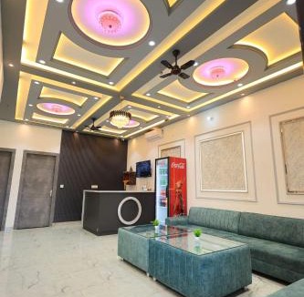 Basai Hotel | Hotel Yuvan Palace - Agra